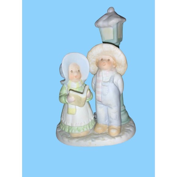 CIRCLE OF FRIENDS Figurine- JOY TO THE WORLD By MASTERPIECE  Homco 1992 - Picture 6 of 14